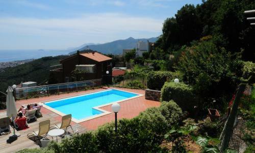 Casa Vacanze Santi Pietra Ligure Exterior foto